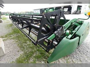 2006 John Deere 630F