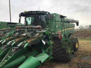 2024 John Deere S780