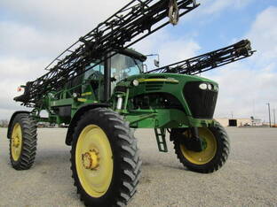 John Deere 4720