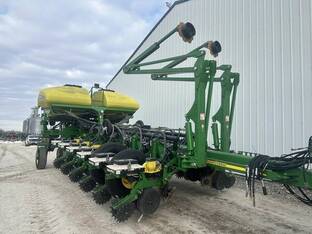2008 John Deere 1770NT
