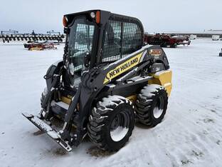 2013 New Holland L220