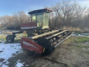 1999 MacDon Industries 9300