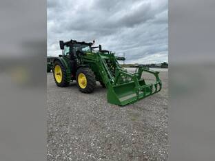2023 John Deere 6R 155