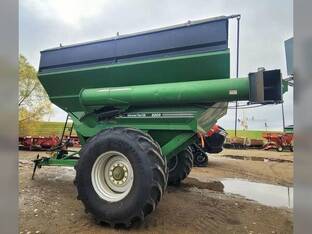 2004 Unverferth 8200