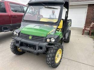 2017 John Deere GATOR 825I
