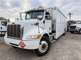2013 Peterbilt 337