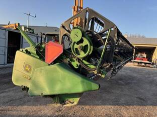 2002 John Deere 925F