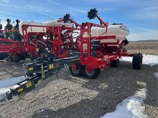 2024 Massey-Ferguson VN2315