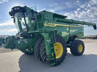 2025 John Deere S7 800