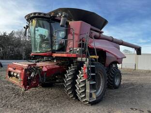 2023 Case IH 8250