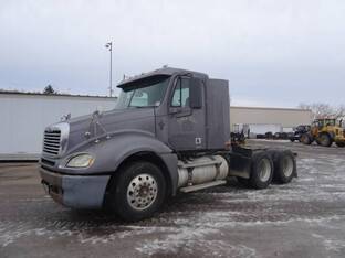 2007 Freightliner COLUMBIA 120