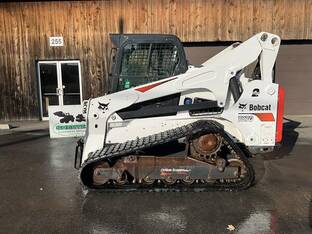2022 Bobcat T870