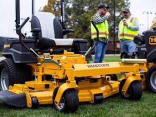 2026 Hustler 943803-KAWASAKI FX82