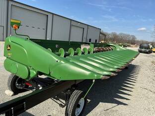 2020 John Deere 718C