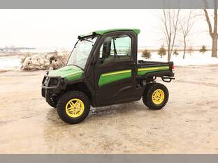 2018 John Deere GATOR XUV 835R