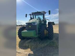 2022 John Deere 8R 410