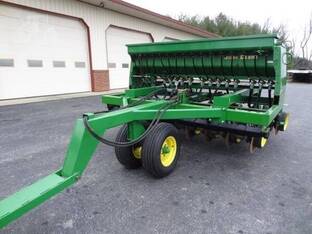 1995 John Deere 750