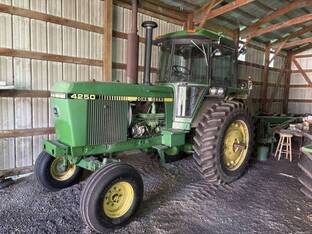 1983 John Deere 4250