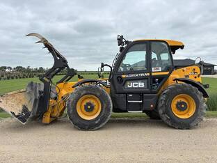 2023 JCB 560-80 AGRI SUPER