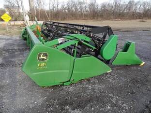2006 John Deere 618F