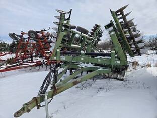 2011 Wishek Steel 862NT