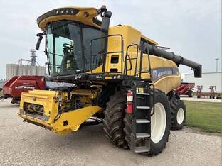 2019 New Holland CR8.90 REVELATION