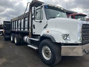 2017 Freightliner 114SD