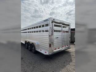 2026 Titan Aluminum Gooseneck Livestock 28'