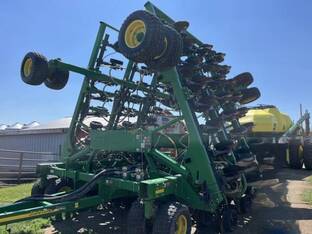 2013 John Deere 1895