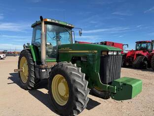 2000 John Deere 8410