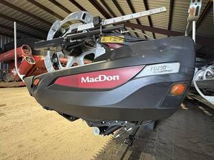 2022 MacDon Industries FD250