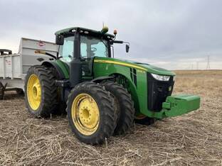 2013 John Deere 8335R