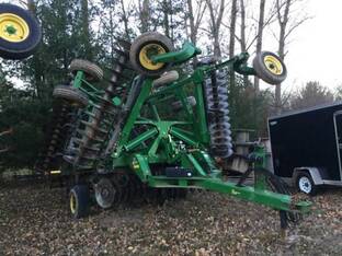 2012 John Deere 2623VT