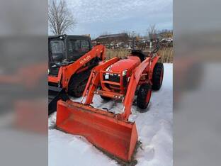 2012 Kubota L3800HST