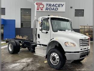 2026 Freightliner BUSINESS CLASS M2 106 PLUS