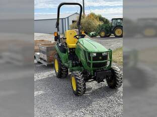 2021 John Deere 2025R