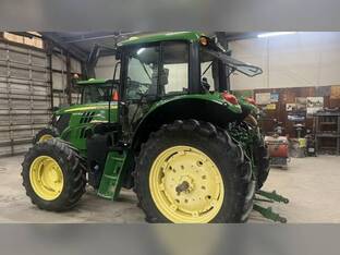 2017 John Deere 6120M
