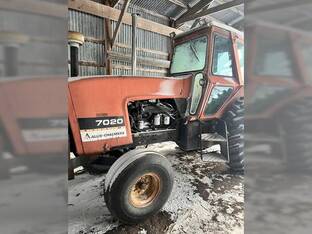Allis-Chalmers 7020