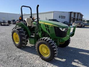 2023 John Deere 5075E