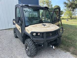 2022 John Deere GATOR XUV 835M