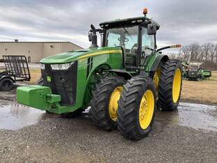 2015 John Deere 8370R
