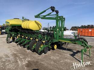 2004 John Deere 1770NT CCS
