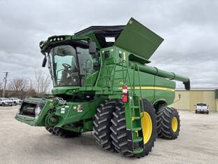 2021 John Deere S780