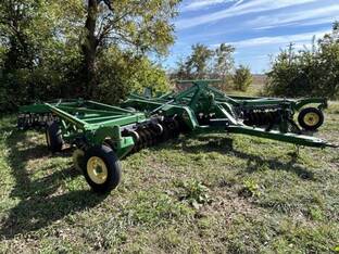 2013 John Deere 2623VT