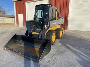 2023 John Deere 324G