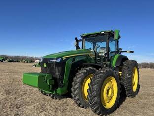 2025 John Deere 8R 410
