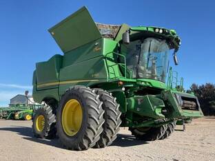 2024 John Deere S780