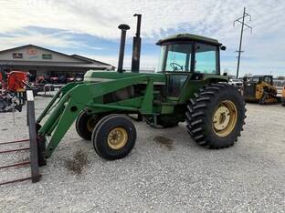 2000 John Deere 4430H