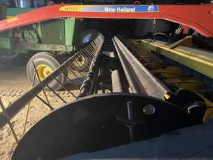 2009 New Holland H7150