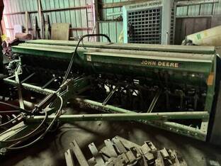 1990 John Deere 450